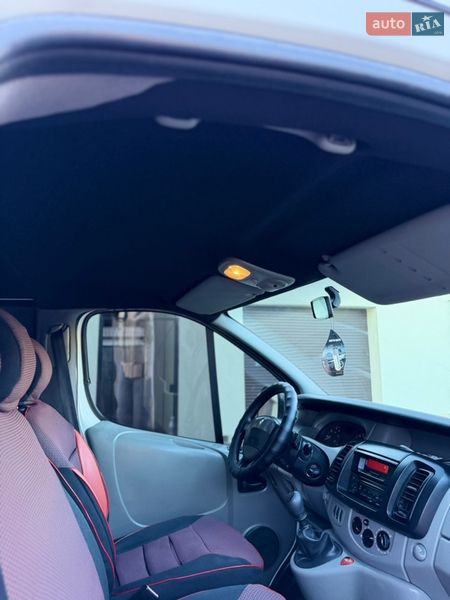 Мінівен Renault Trafic 2007 в Хмельницькому