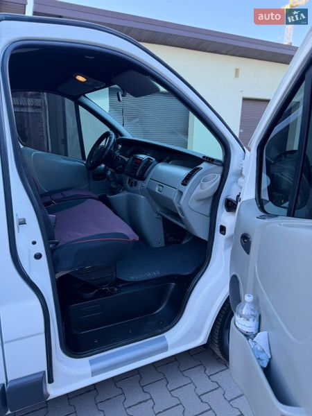 Мінівен Renault Trafic 2007 в Хмельницькому