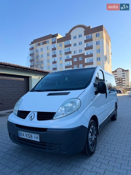 Мінівен Renault Trafic 2007 в Хмельницькому