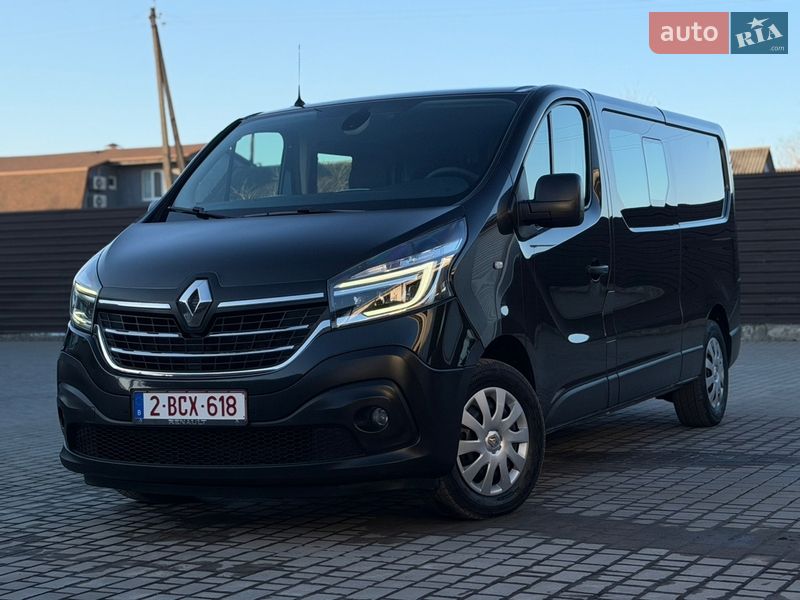 Грузопассажирский фургон Renault Trafic 2020 в Дубно