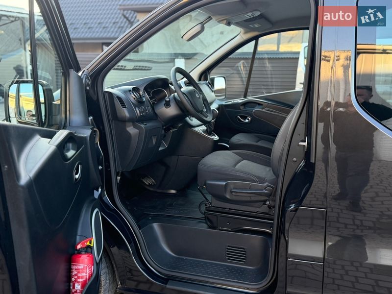 Грузопассажирский фургон Renault Trafic 2020 в Дубно