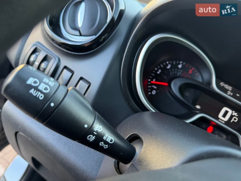 Грузопассажирский фургон Renault Trafic 2020 в Дубно