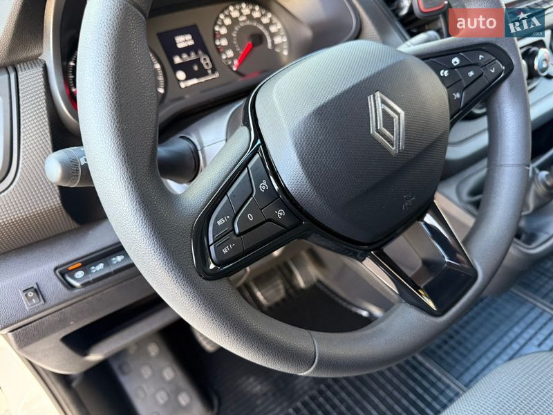 Грузовой фургон Renault Trafic 2025 в Дубно