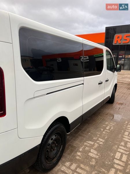 Минивэн Renault Trafic 2017 в Харькове фото 4 Минивэн Renault Trafic 2017 в Харькове