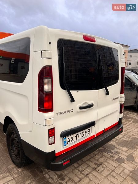 Минивэн Renault Trafic 2017 в Харькове фото 6 Минивэн Renault Trafic 2017 в Харькове