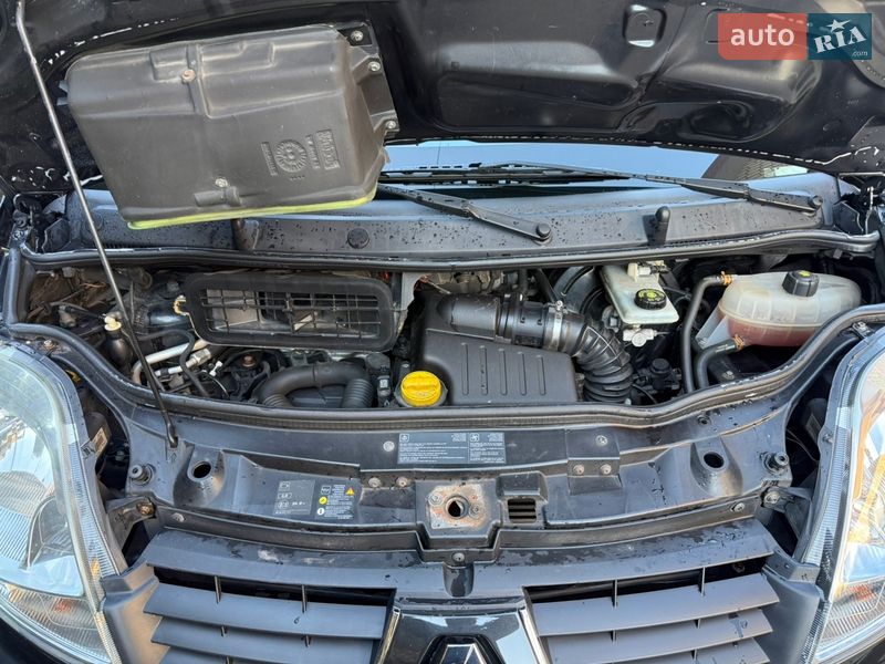 Минивэн Renault Trafic 2010 в Луцке