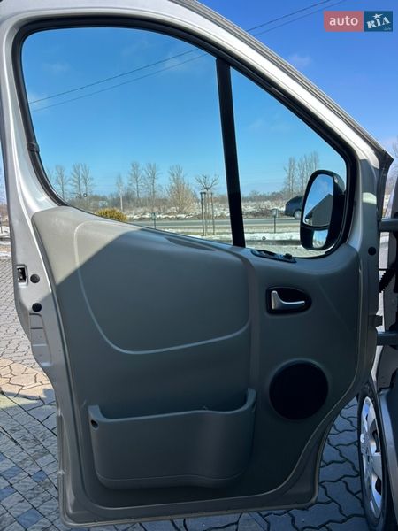 Минивэн Renault Trafic 2011 в Коломые