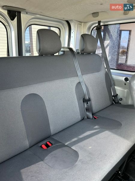 Минивэн Renault Trafic 2011 в Коломые