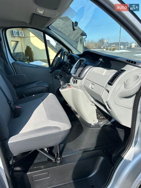 Минивэн Renault Trafic 2011 в Коломые