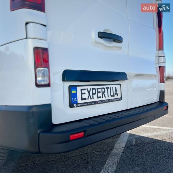 Грузовой фургон Renault Trafic 2022 в Киеве