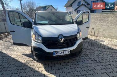 Вантажний фургон Renault Trafic 2017 в Львові
