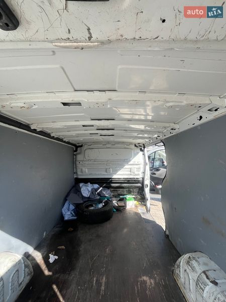 Вантажний фургон Renault Trafic 2017 в Львові
