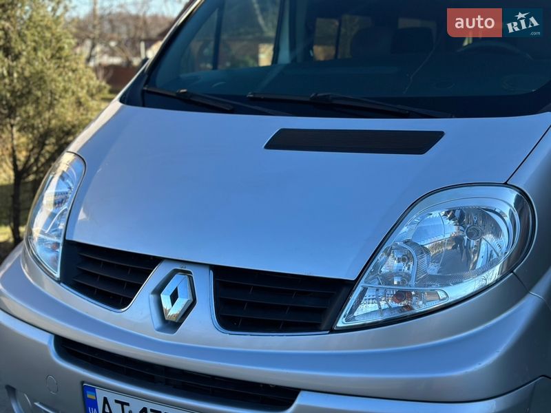 Мінівен Renault Trafic 2007 в Івано-Франківську