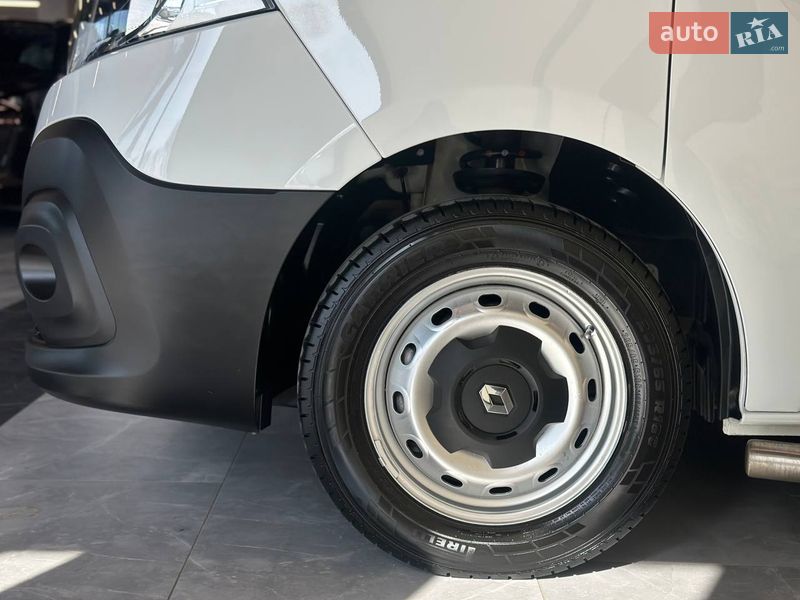 Минивэн Renault Trafic 2015 в Львове