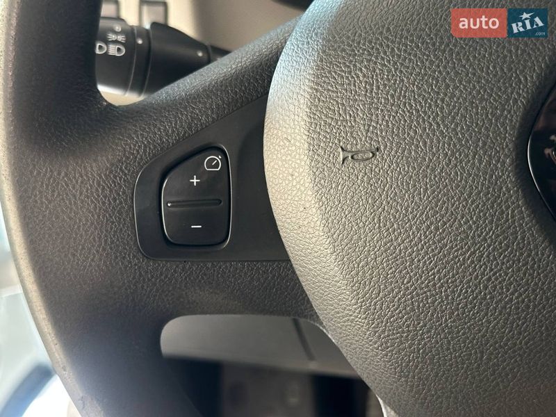 Минивэн Renault Trafic 2015 в Львове