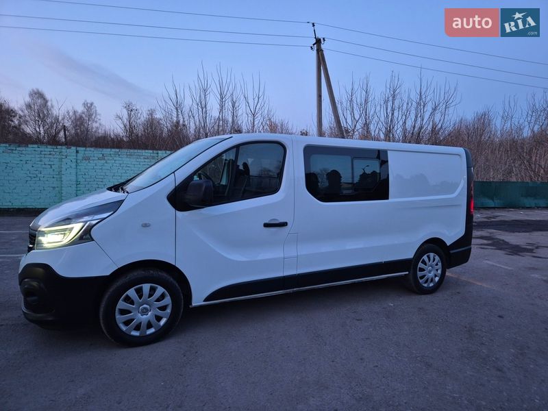 Грузопассажирский фургон Renault Trafic 2021 в Ровно