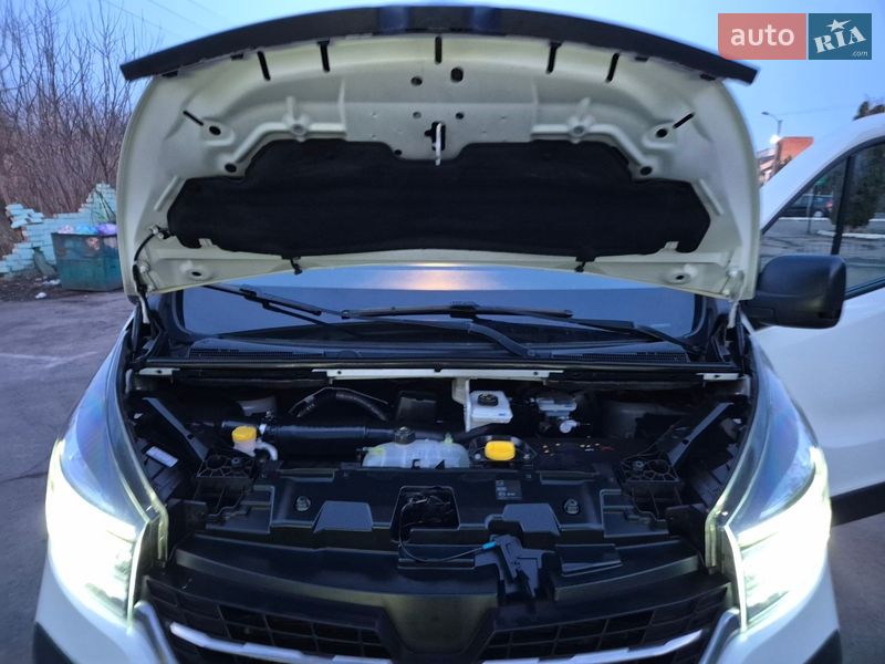 Грузопассажирский фургон Renault Trafic 2021 в Ровно