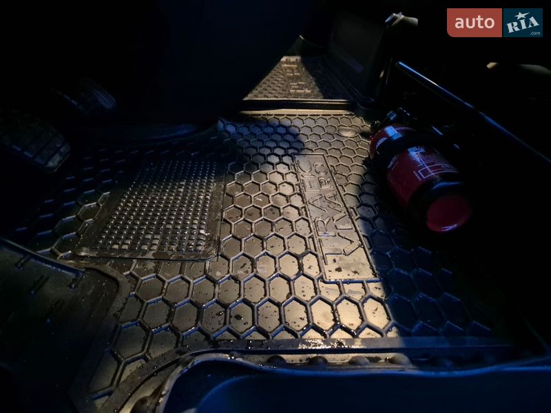 Грузопассажирский фургон Renault Trafic 2021 в Ровно