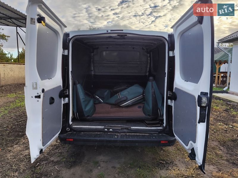 Вантажний фургон Renault Trafic 2016 в Кобеляках