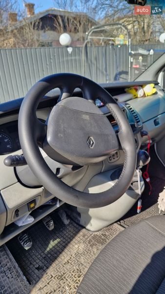 Мінівен Renault Trafic 2005 в Калуші