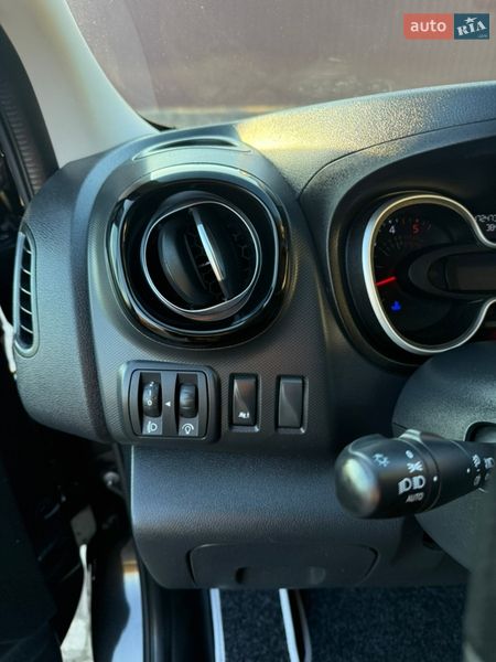 Мінівен Renault Trafic 2019 в Києві