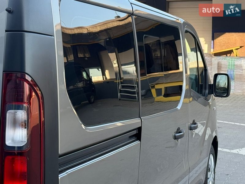 Мінівен Renault Trafic 2017 в Рівному