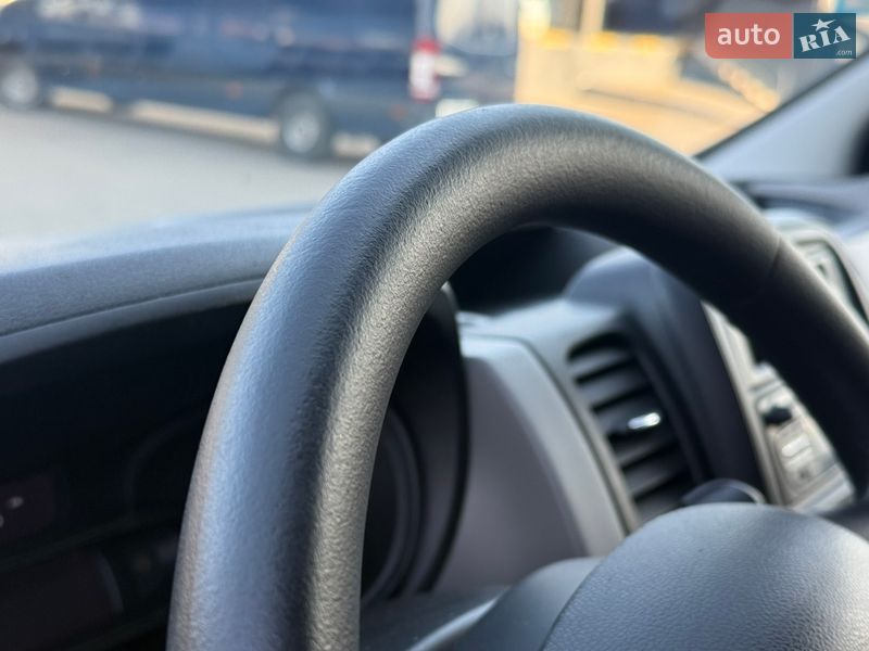 Мінівен Renault Trafic 2017 в Рівному