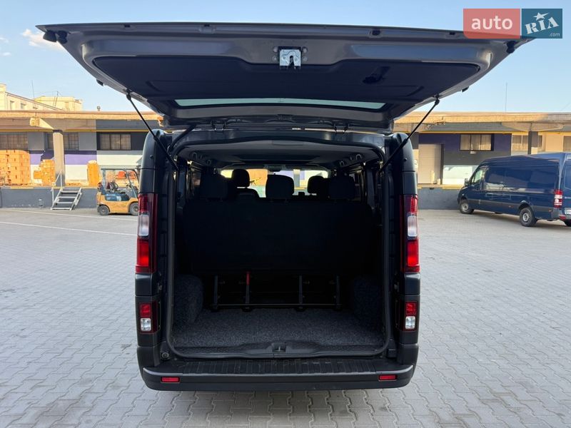 Мінівен Renault Trafic 2017 в Рівному