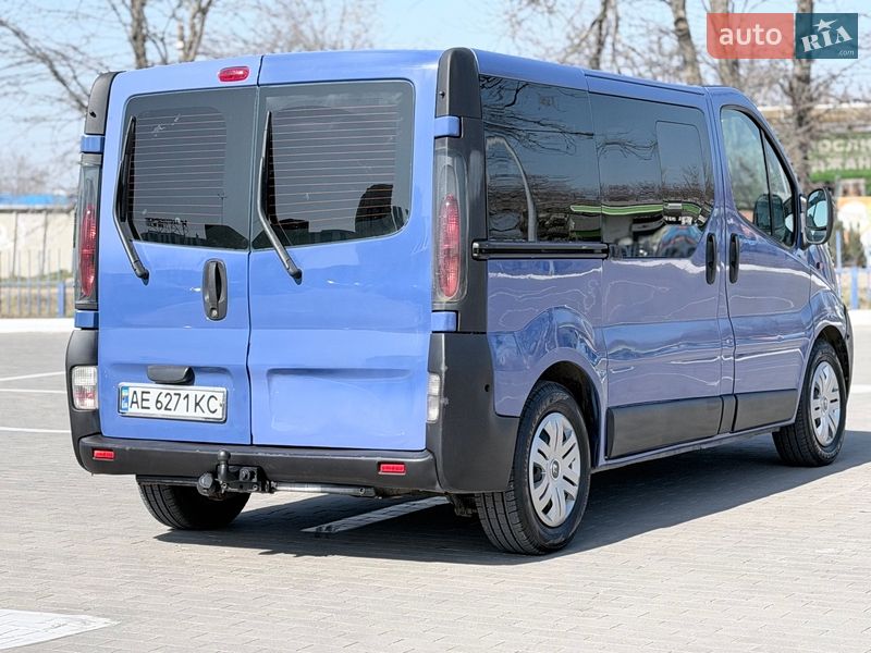 Минивэн Renault Trafic 2003 в Одессе