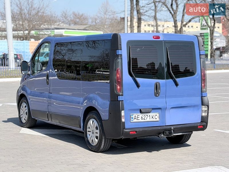 Минивэн Renault Trafic 2003 в Одессе