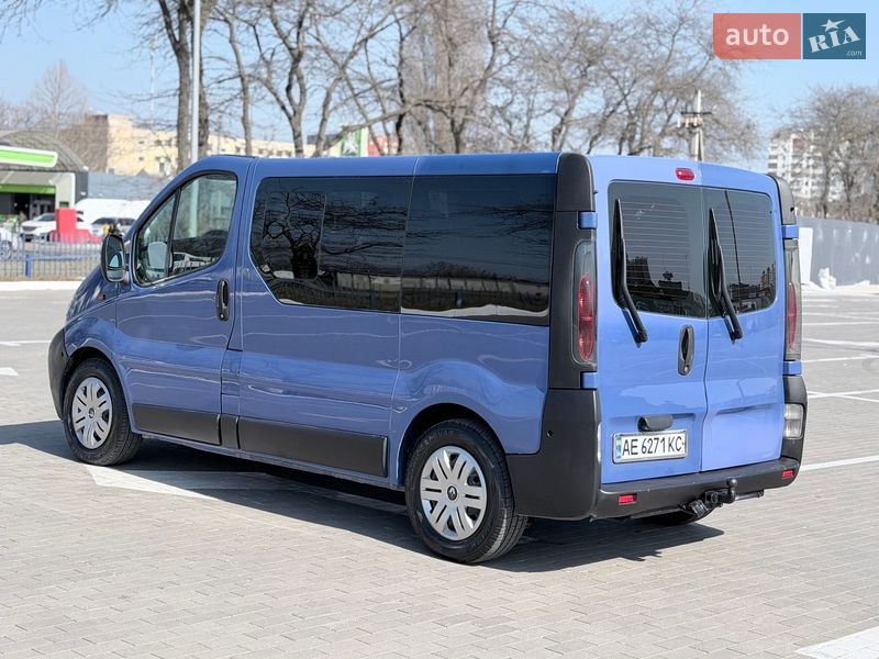 Минивэн Renault Trafic 2003 в Одессе