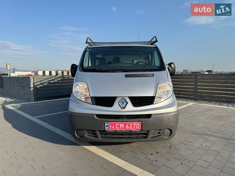 Грузовой фургон Renault Trafic 2013 в Мукачево