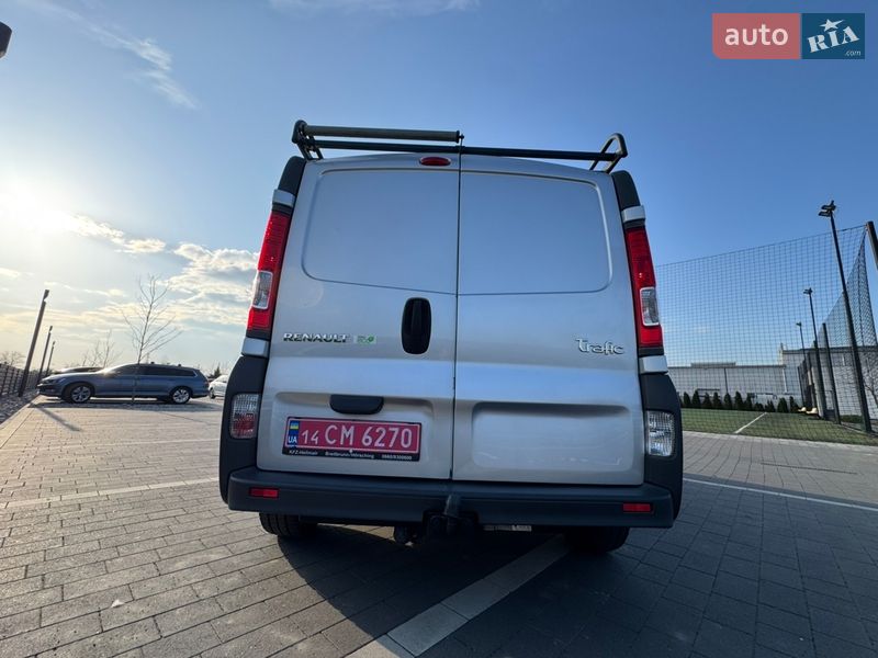 Грузовой фургон Renault Trafic 2013 в Мукачево