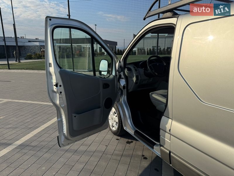 Грузовой фургон Renault Trafic 2013 в Мукачево
