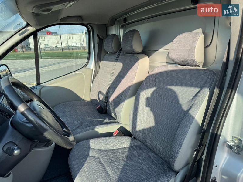 Грузовой фургон Renault Trafic 2013 в Мукачево