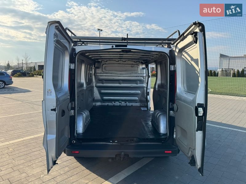 Грузовой фургон Renault Trafic 2013 в Мукачево