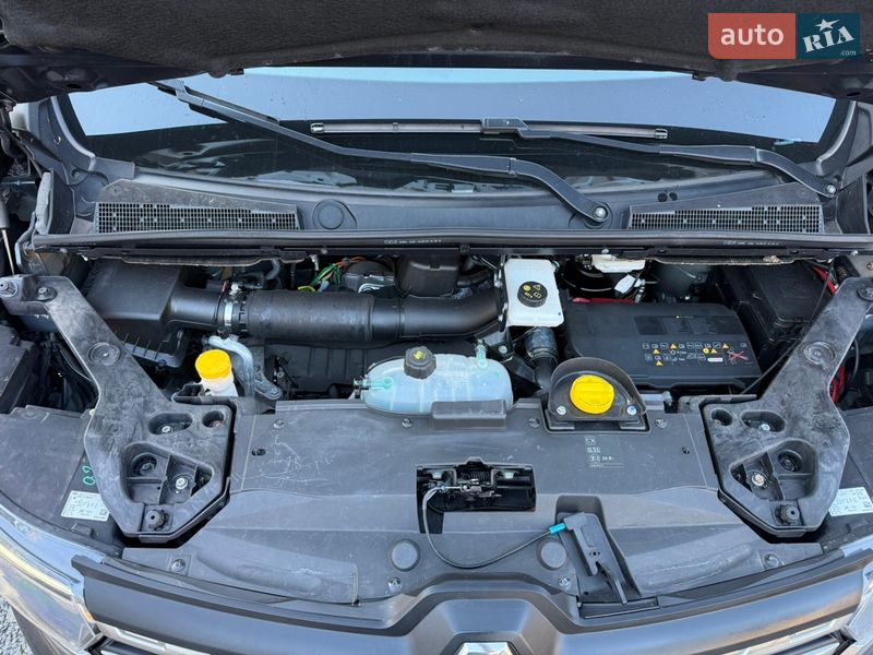 Вантажний фургон Renault Trafic 2022 в Рівному