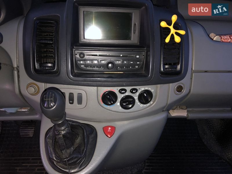 Грузопассажирский фургон Renault Trafic 2012 в Красилове
