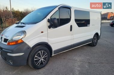 Мінівен Renault Trafic 2004 в Хмельницькому