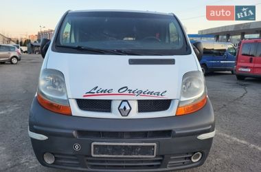 Мінівен Renault Trafic 2004 в Хмельницькому