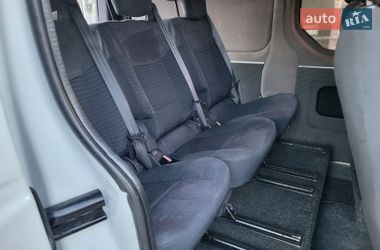 Мінівен Renault Trafic 2004 в Хмельницькому