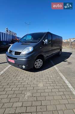 Вантажний фургон Renault Trafic 2014 в Дубні