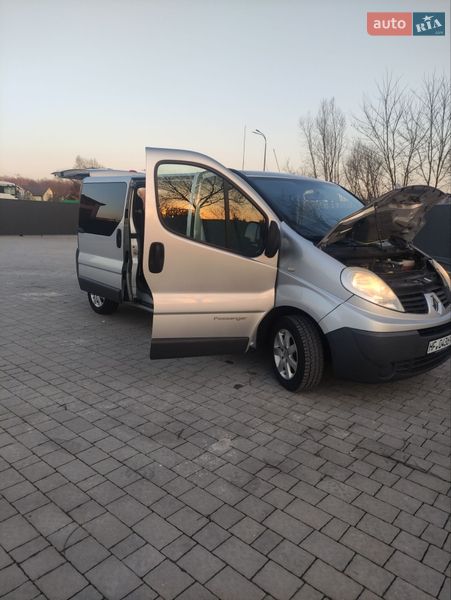 Минивэн Renault Trafic 2011 в Львове