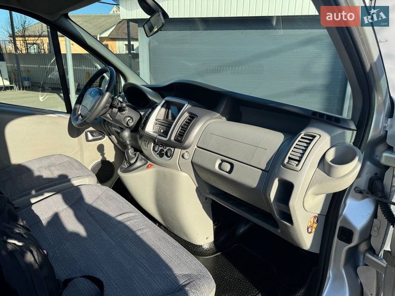 Минивэн Renault Trafic 2013 в Киеве