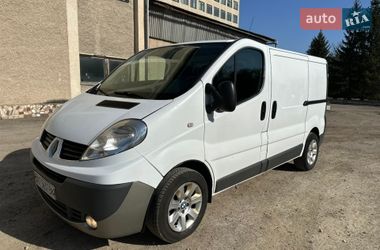 Вантажний фургон Renault Trafic 2008 в Івано-Франківську