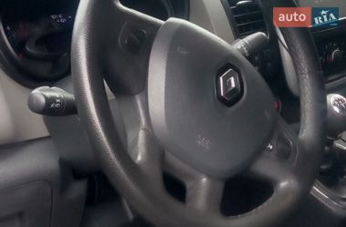 Грузовой фургон Renault Trafic 2017 в Пересечном