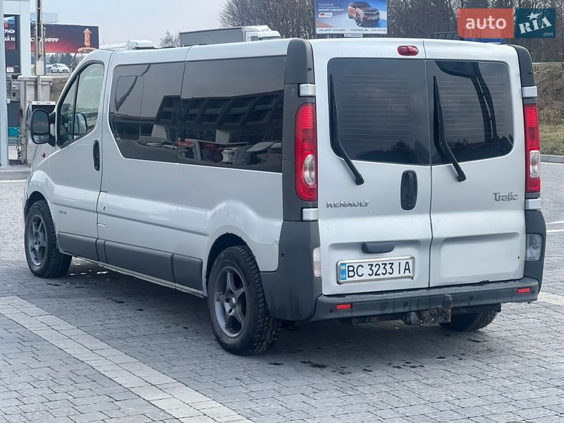 Минивэн Renault Trafic 2006 в Львове