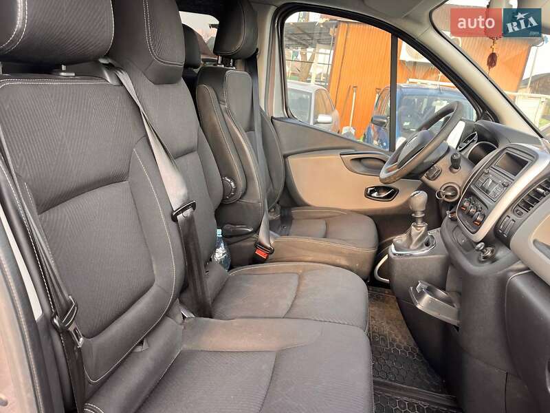 Мінівен Renault Trafic 2017 в Вінниці