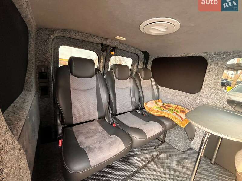 Мінівен Renault Trafic 2017 в Вінниці