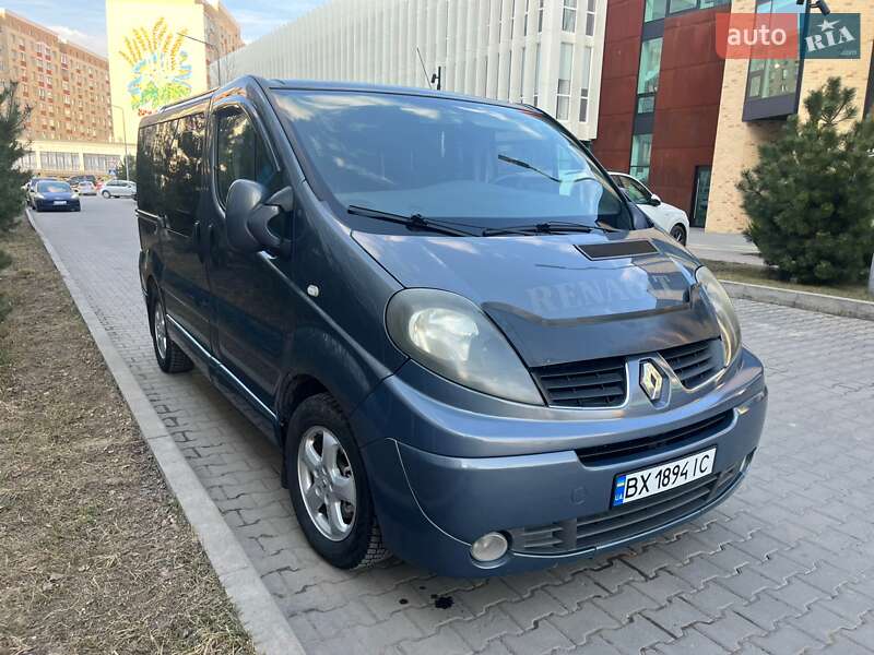 Минивэн Renault Trafic 2010 в Хмельницком